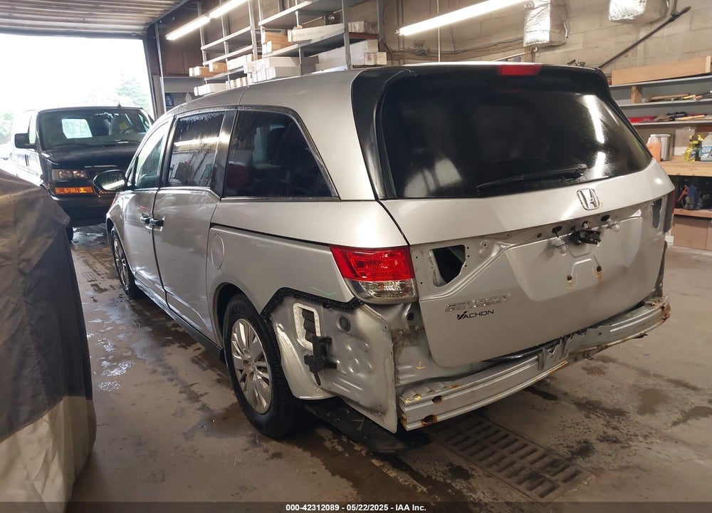 2015 HONDA ODYSSEY LX VIN: 5FNRL5H26FB066869