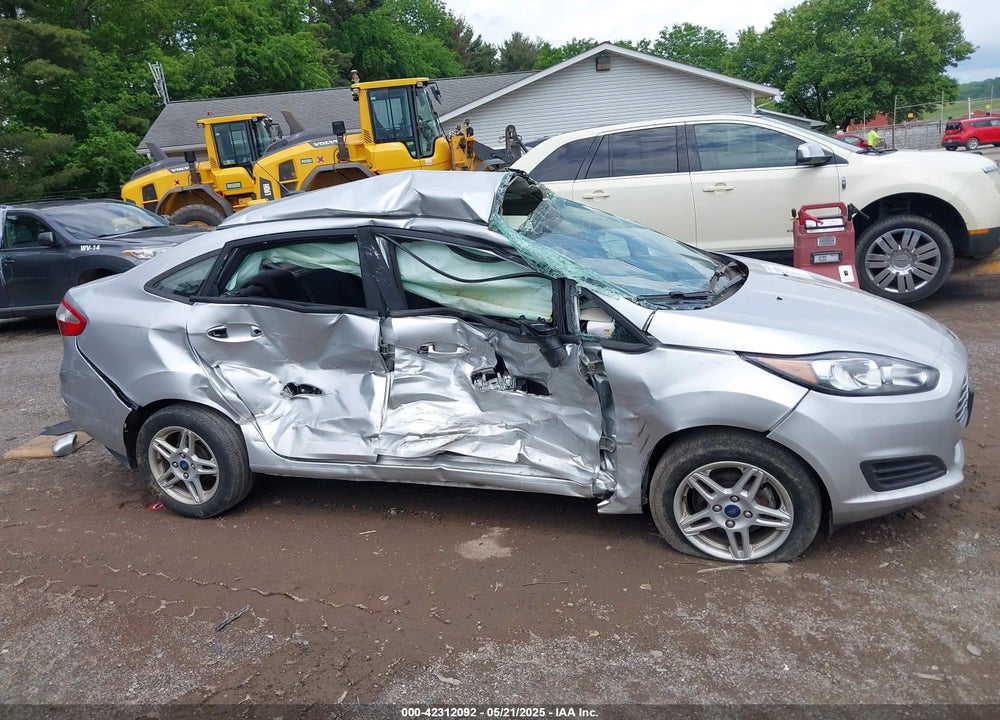2019 FORD FIESTA VIN: 3FADP4BJ1KM104464