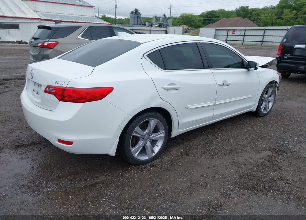 2014 ACURA ILX VIN: 19VDE1F38EE008591