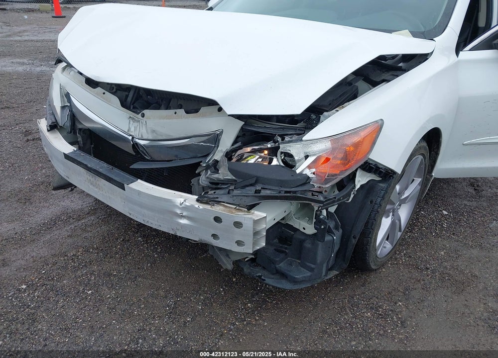 2014 ACURA ILX VIN: 19VDE1F38EE008591