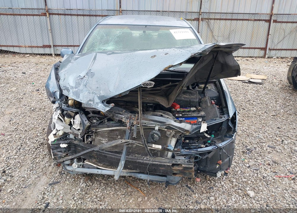 2003 TOYOTA CAMRY LE VIN: 4T1BE32K13U772512