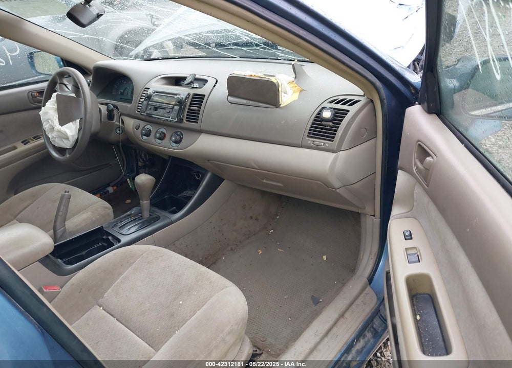 2003 TOYOTA CAMRY LE VIN: 4T1BE32K13U772512