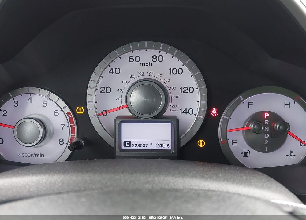 2011 HONDA PILOT VIN: 5FNYF4H77BB029431
