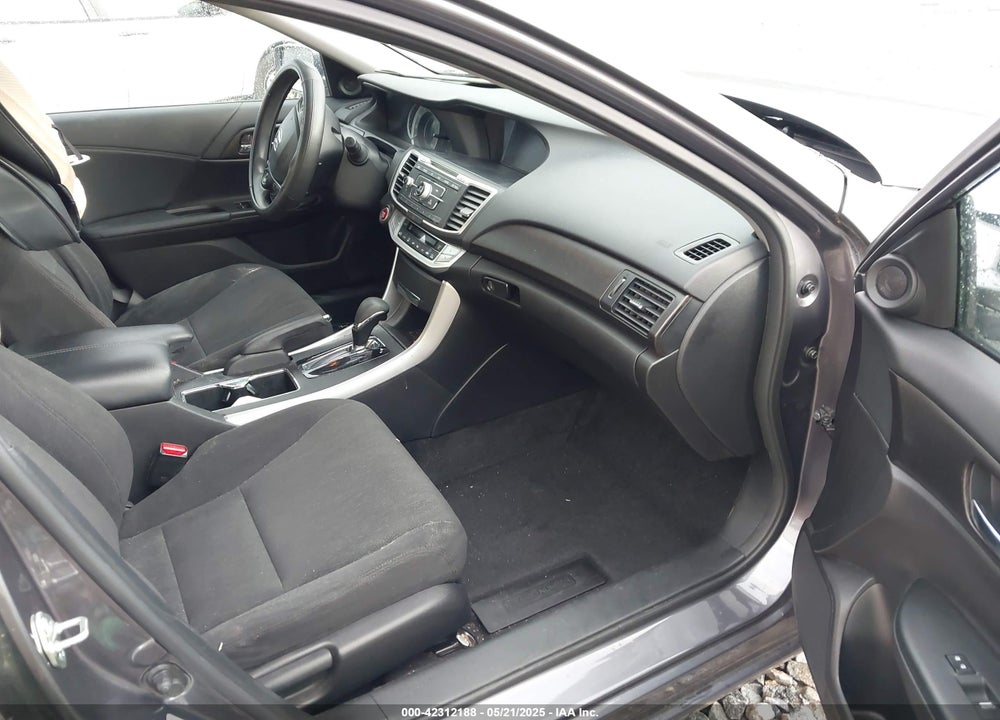 2014 HONDA ACCORD VIN: 1HGCR2F73EA289705