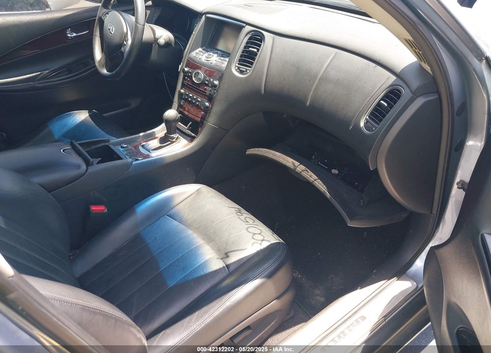 2017 INFINITI QX50 VIN: JN1BJ0RP9HM389766
