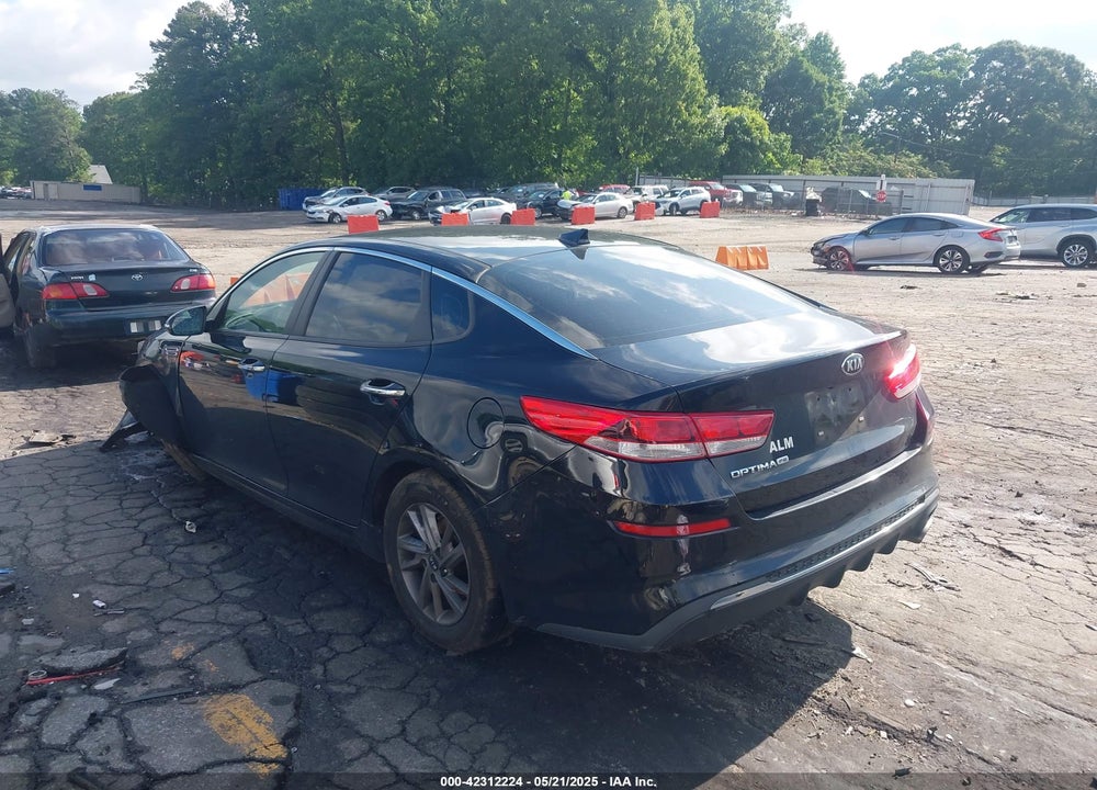 2019 KIA OPTIMA VIN: 5XXGT4L35KG344993