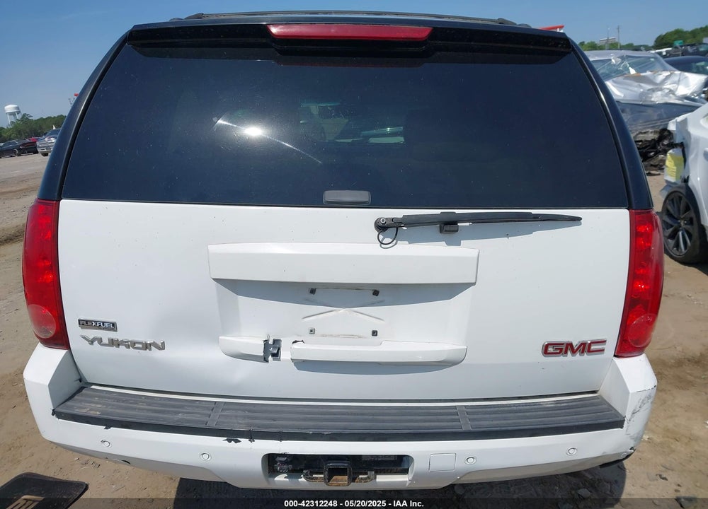 2009 GMC YUKON VIN: 1GKFC33049R158367