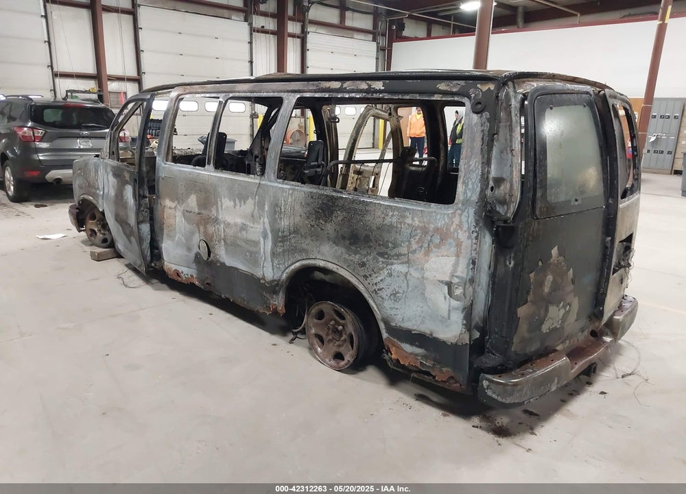 2005 CHEVROLET EXPRESS VIN: 1GNFG15T751202874