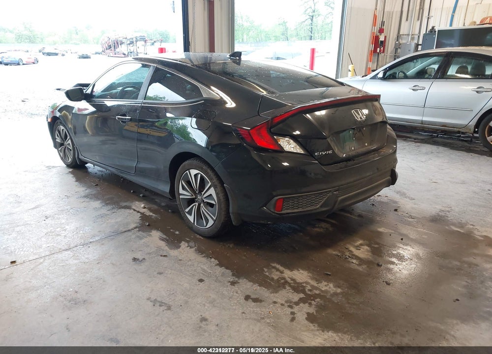 2018 HONDA CIVIC VIN: 2HGFC3B30JH357431