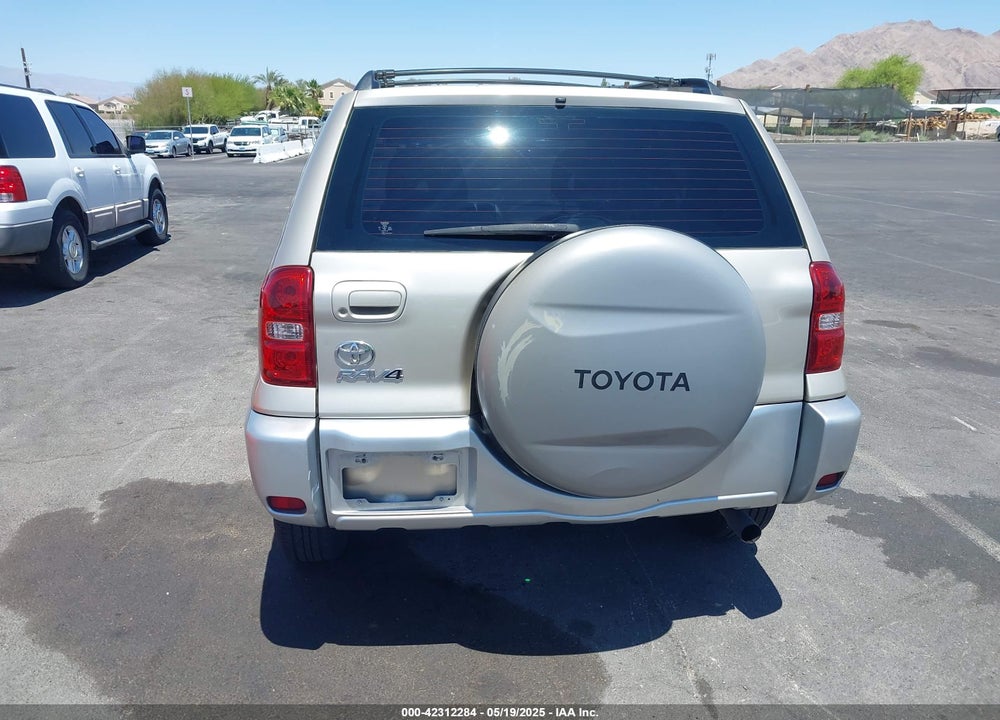 2005 TOYOTA RAV4 VIN: JTEGD20V550086905