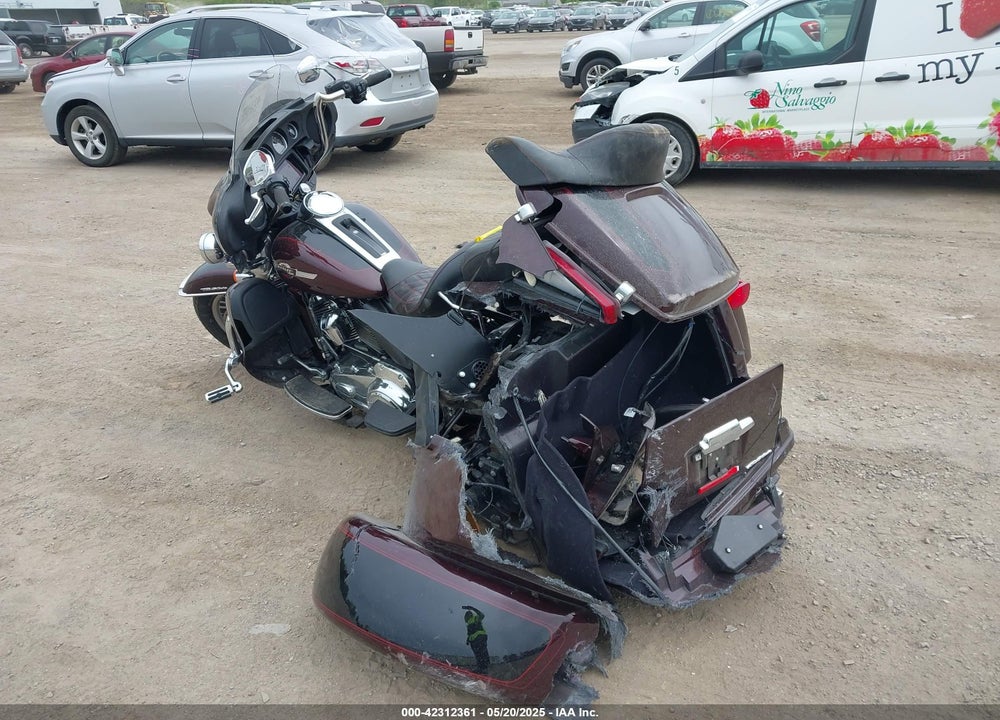 2022 HARLEY-DAVIDSON FLHTCUTG VIN: 1HD1MAF10NB853362