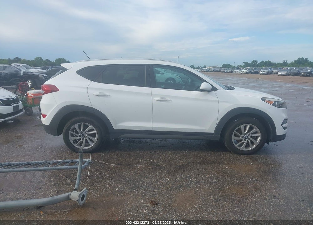 2016 HYUNDAI TUCSON VIN: KM8J3CA43GU101384