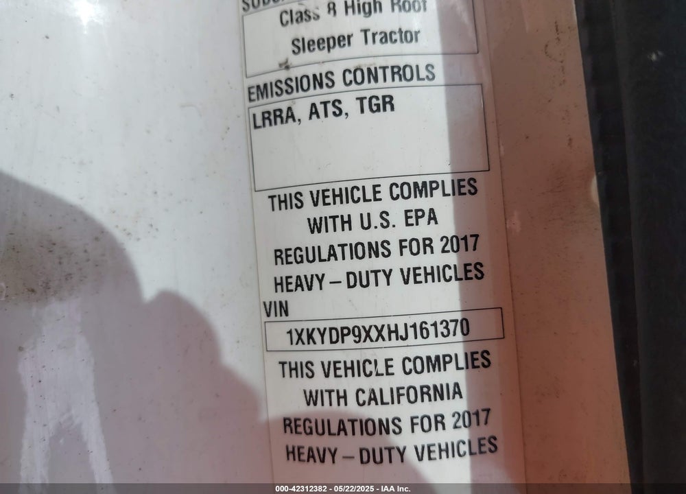 2017 KENWORTH T680 VIN: 1XKYDP9XXHJ161370