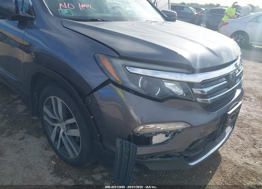 2016 HONDA PILOT VIN: 5FNYF6H99GB030682