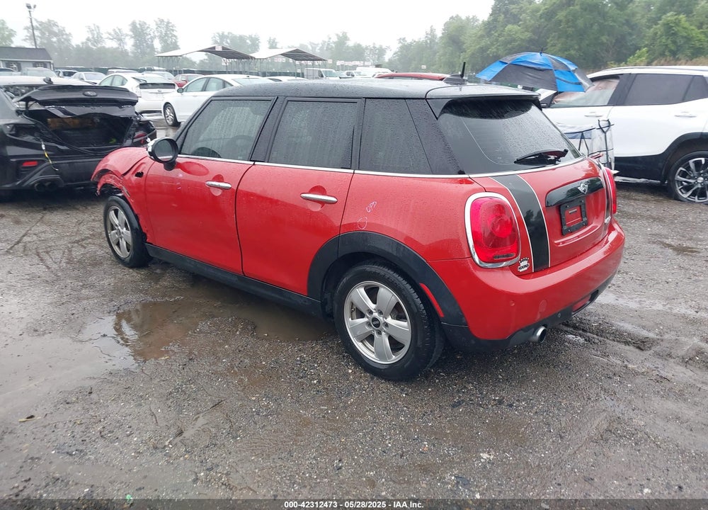 2017 MINI HARDTOP COOPER VIN: WMWXU1C58H2E18094
