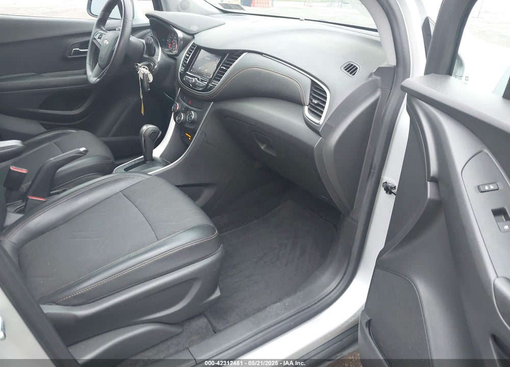 2021 CHEVROLET TRAX AWD LT VIN: KL7CJPSM9MB362368