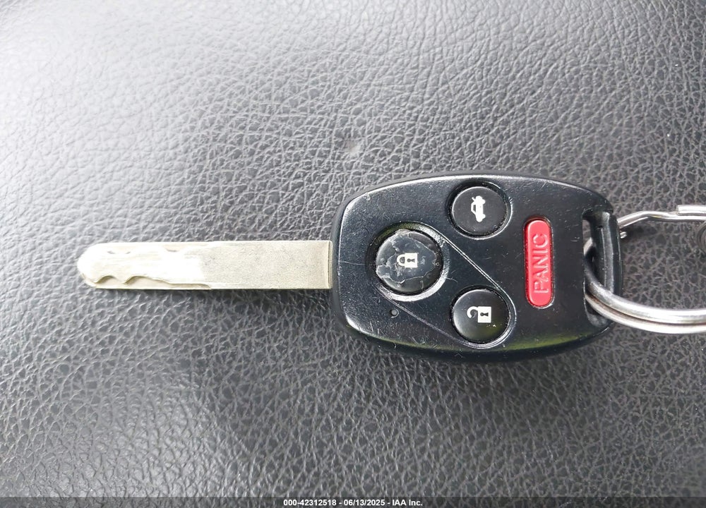 2012 HONDA ACCORD VIN: 1HGCP3F89CA030394