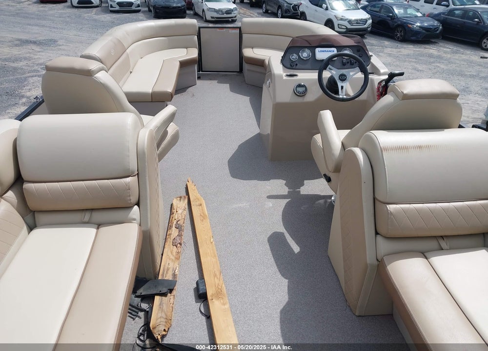 2022 VERANDA PONTOON VIN: JBC04522I122