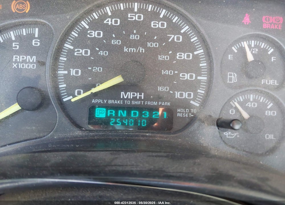 2001 CHEVROLET SILVERADO 3500 CHASSIS VIN: 1GBJC34UX1F111443