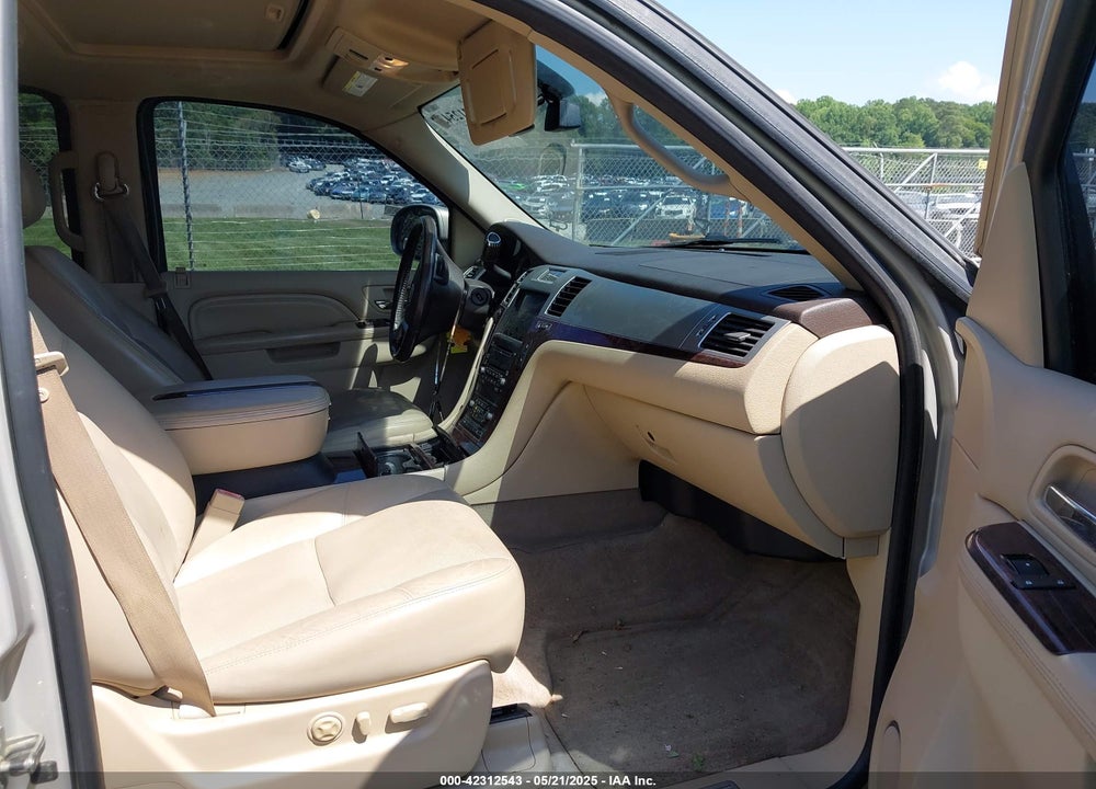 2010 CADILLAC ESCALADE PREMIUM VIN: 1GYUCCEF0AR155906