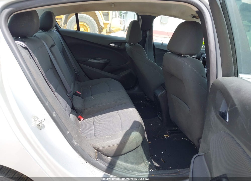 2017 CHEVROLET CRUZE VIN: 1G1BE5SM4H7251879