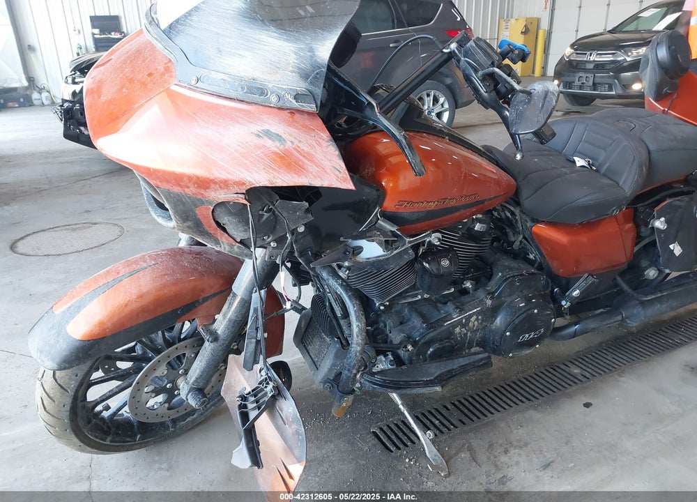 2019 HARLEY-DAVIDSON FLTRXS VIN: 1HD1KTP19KB673325