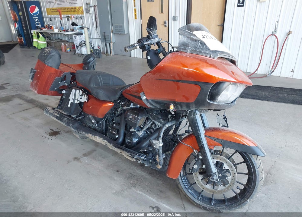 2019 HARLEY-DAVIDSON FLTRXS VIN: 1HD1KTP19KB673325