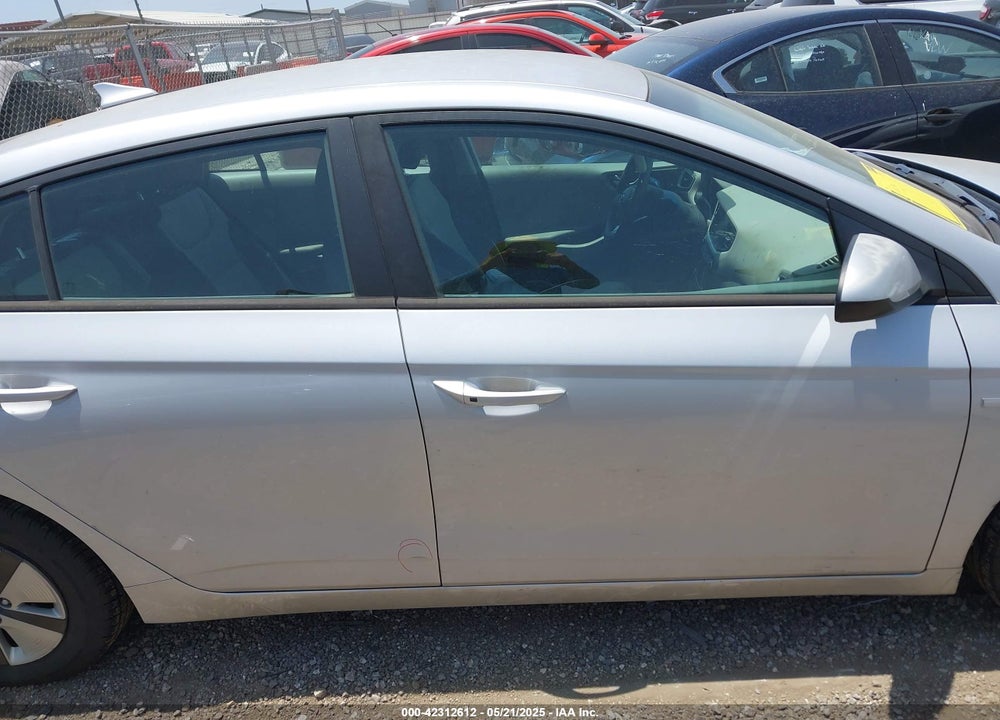 2018 HYUNDAI IONIQ VIN: KMHC65LC4JU065275