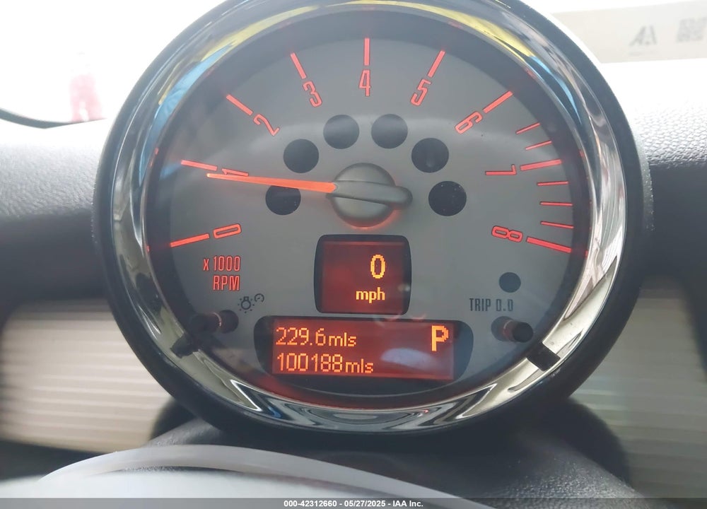 2012 MINI COOPER S VIN: WMWSV3C53CTY17546
