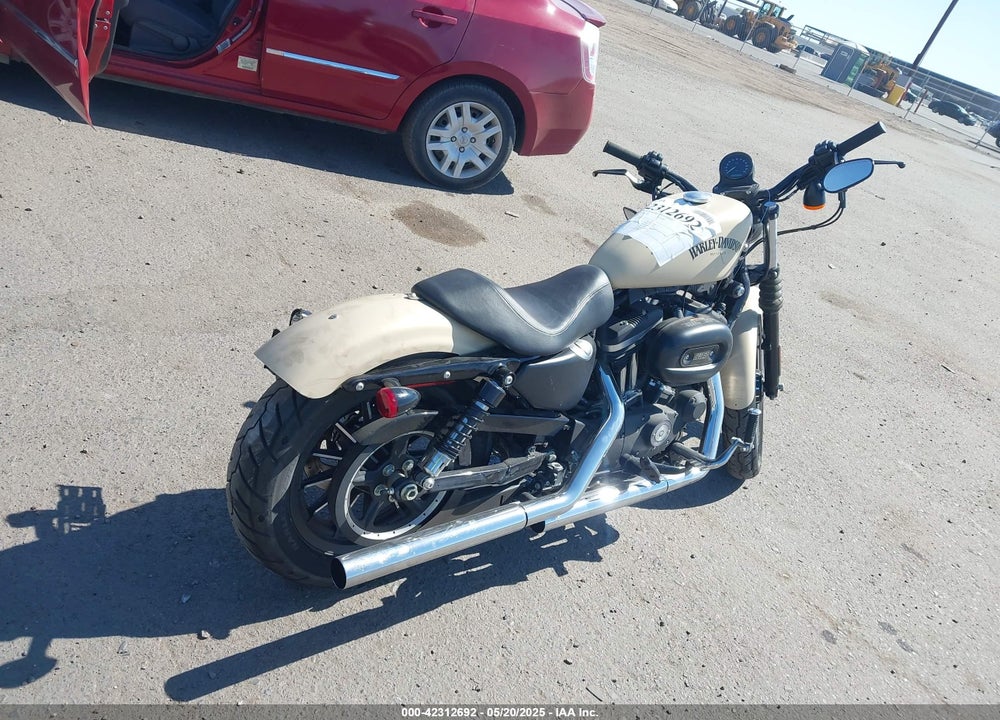 2015 HARLEY-DAVIDSON XL883 IRON 883 VIN: 1HD4LE213FC412513