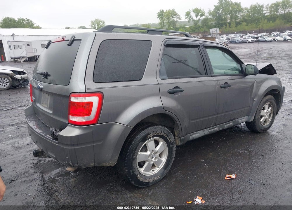 2011 FORD ESCAPE XLT VIN: 1FMCU9DG1BKB18557