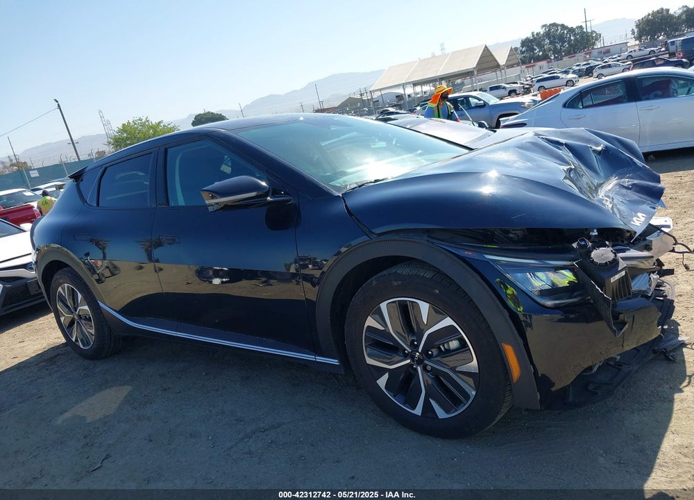 2024 KIA EV6 VIN: KNDC3DLC0R5210373