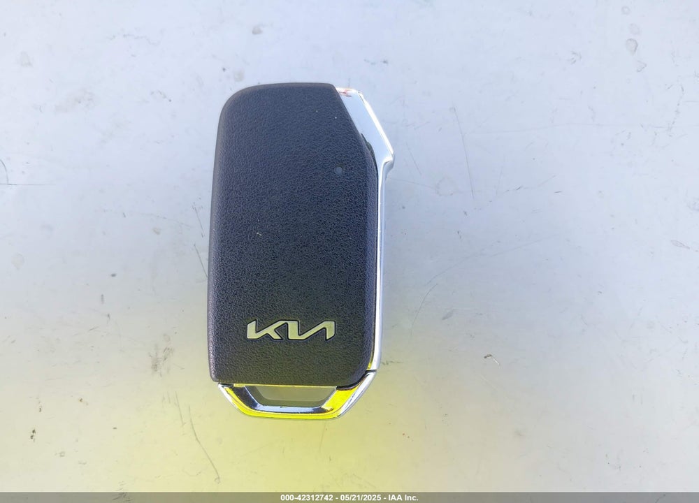 2024 KIA EV6 VIN: KNDC3DLC0R5210373