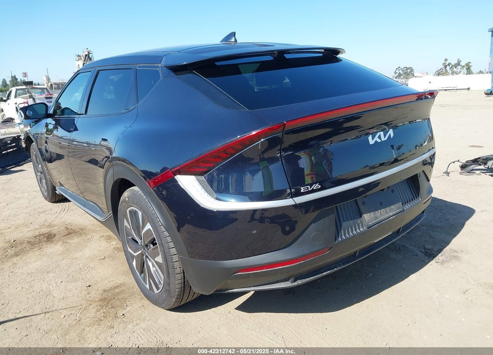 2024 KIA EV6 VIN: KNDC3DLC0R5210373