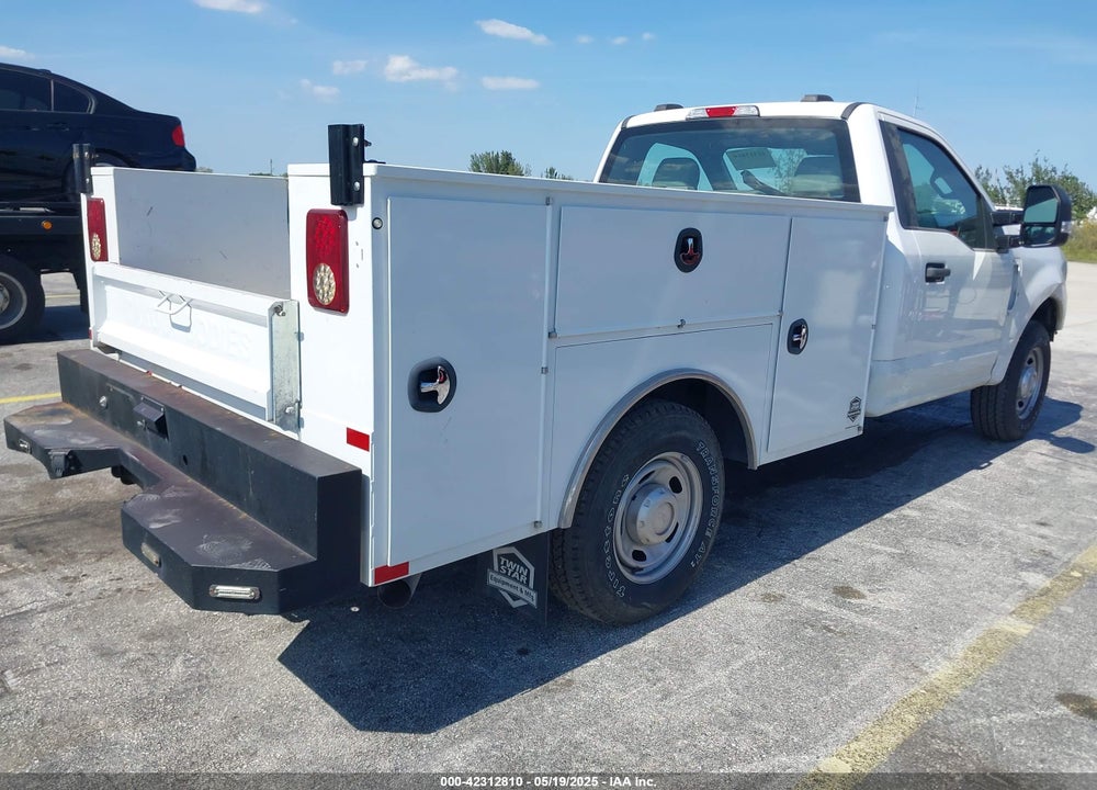 2022 FORD F-350 XL VIN: 1FTRF3AN9NEC70601