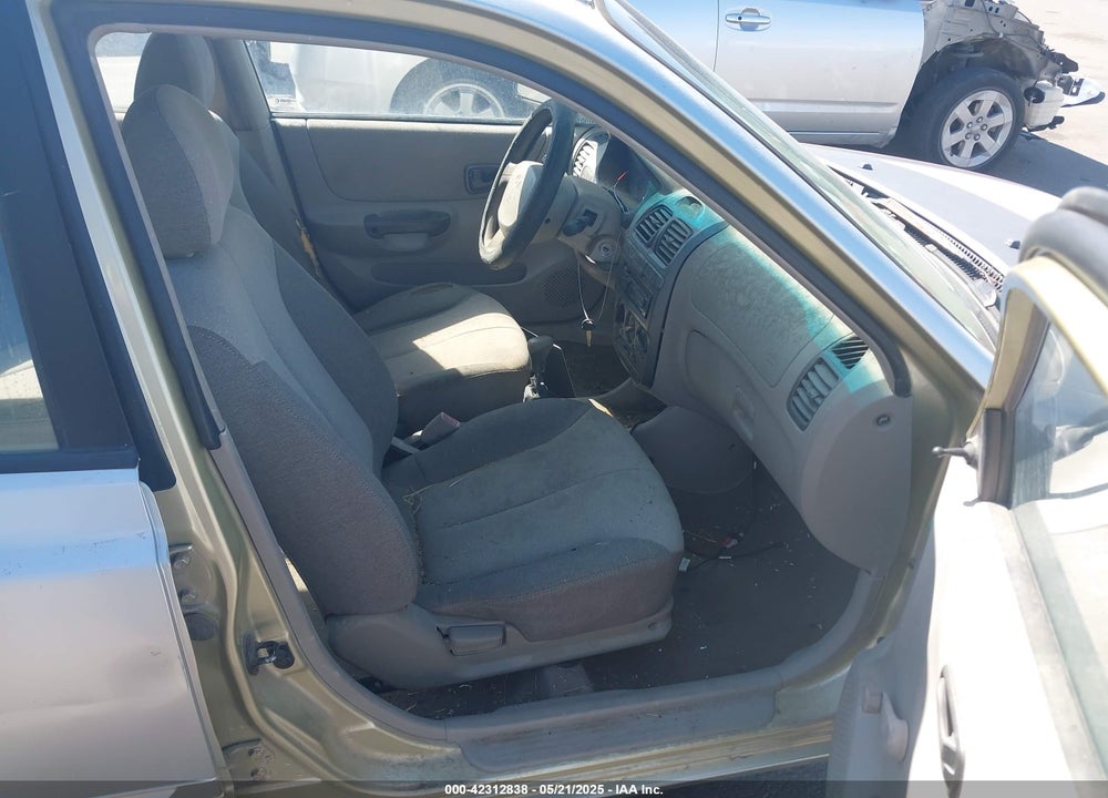 2002 HYUNDAI ACCENT VIN: KMHCG45C62U336245