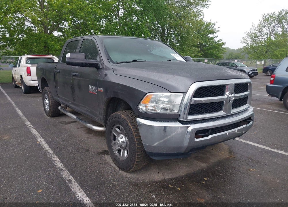 2014 RAM 3500 TRADESMAN VIN: 3C63R3CT0EG240587