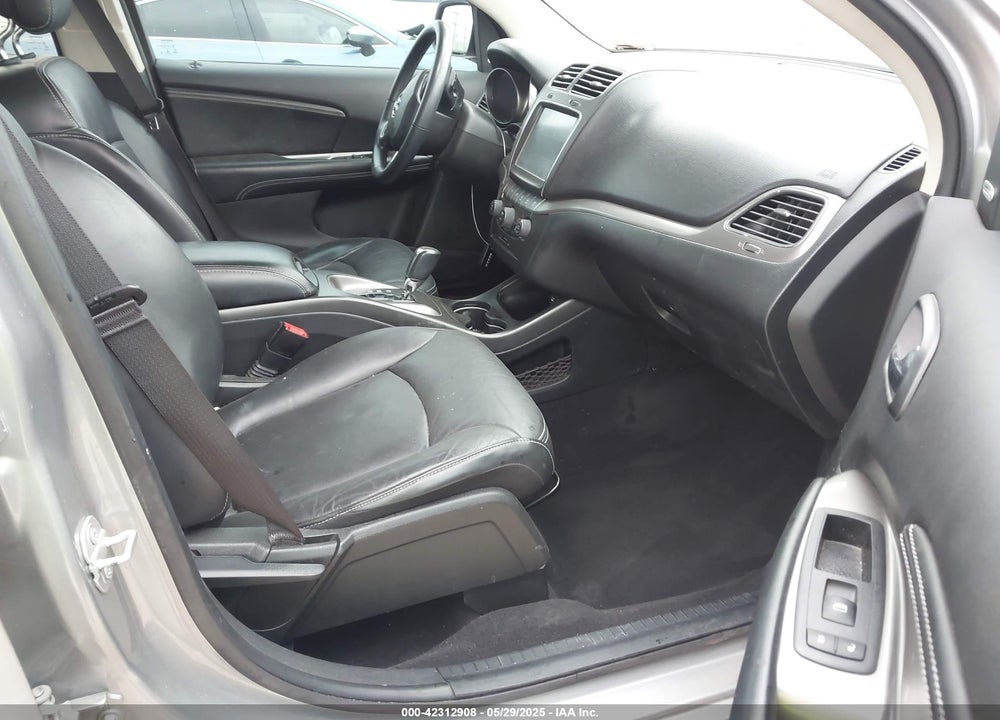 2019 DODGE JOURNEY VIN: 3C4PDCGB5KT700954