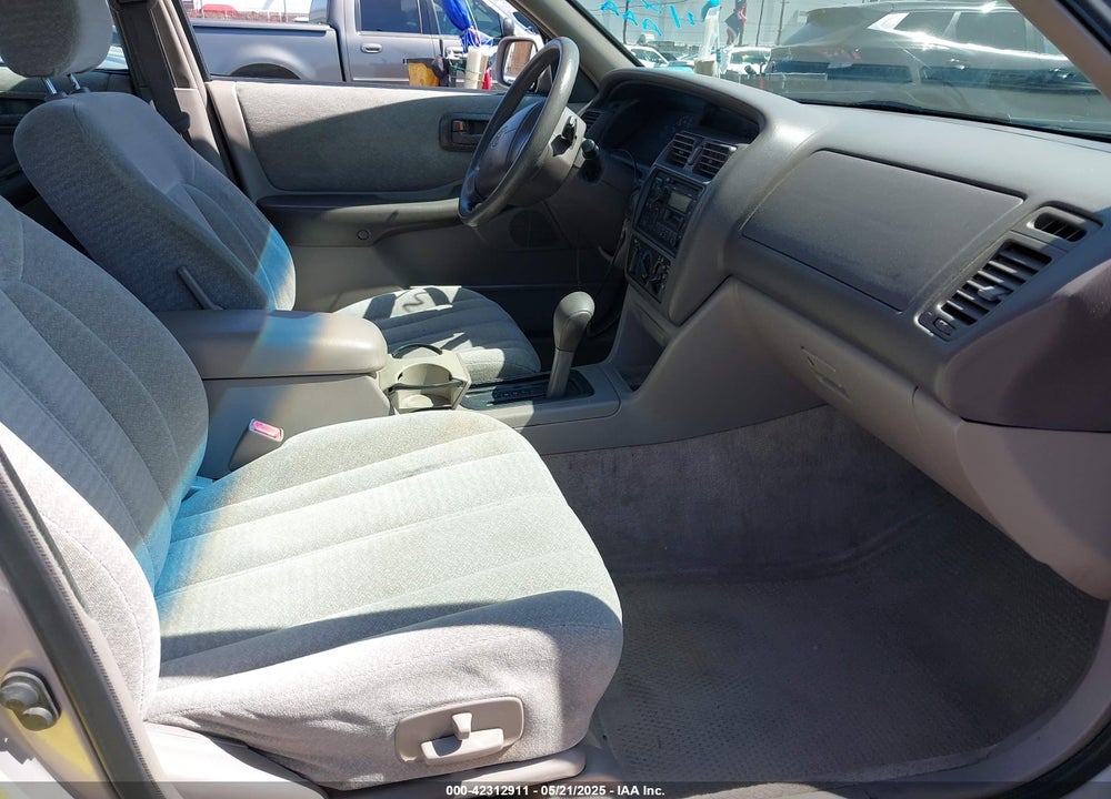 1999 TOYOTA AVALON XL/XLS VIN: 4T1BF18B9XU331161