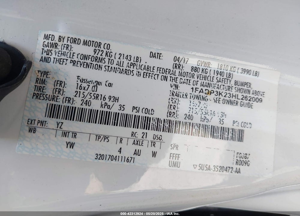 2017 FORD FOCUS SE VIN: 1FADP3K23HL262009
