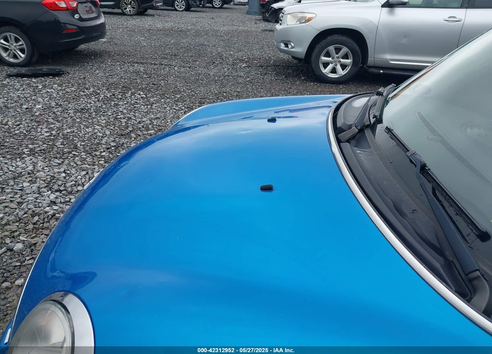 2012 MINI COOPER VIN: WMWSU3C54CT255840