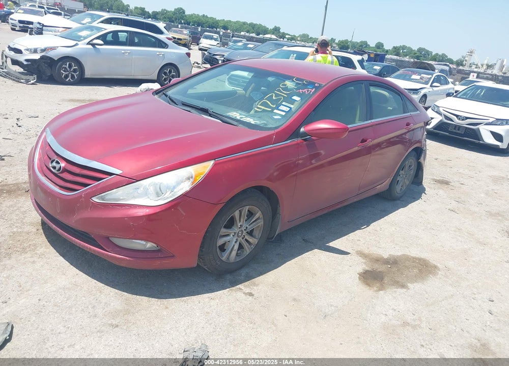 2013 HYUNDAI SONATA VIN: 5NPEB4AC8DH565394