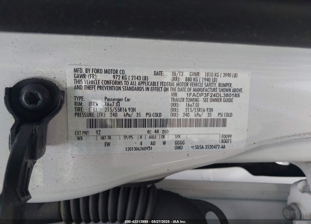 2013 FORD FOCUS VIN: 1FADP3F24DL380185
