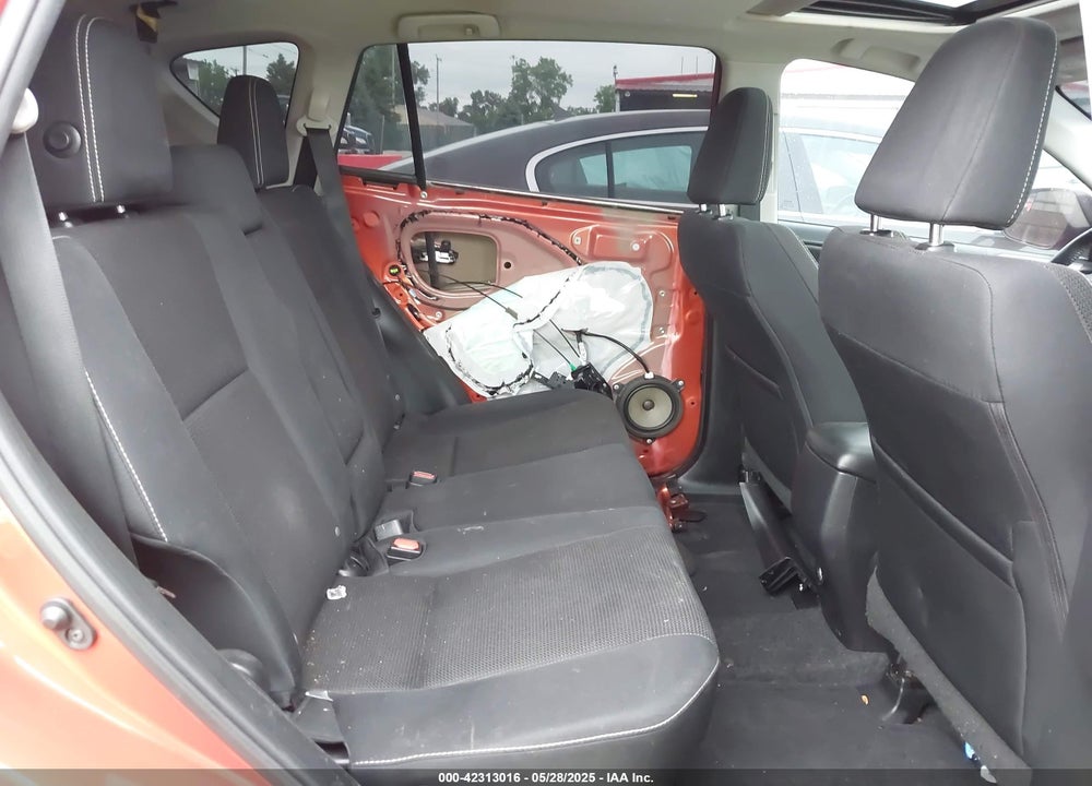 2016 TOYOTA RAV4 VIN: 2T3RFREV3GW446258
