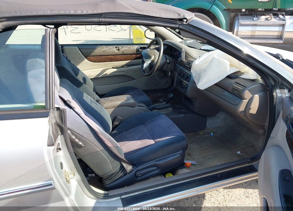 2004 CHRYSLER SEBRING LIMITED VIN: 1C3EL65R64N368512