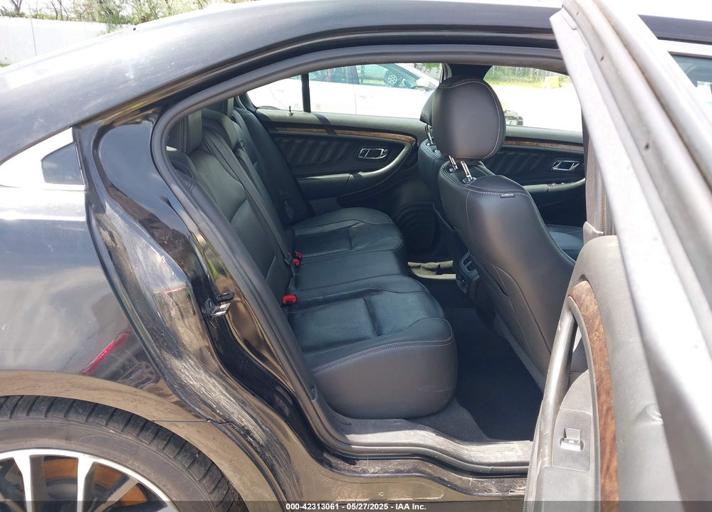 2019 FORD TAURUS LIMITED VIN: 1FAHP2J88KG115041