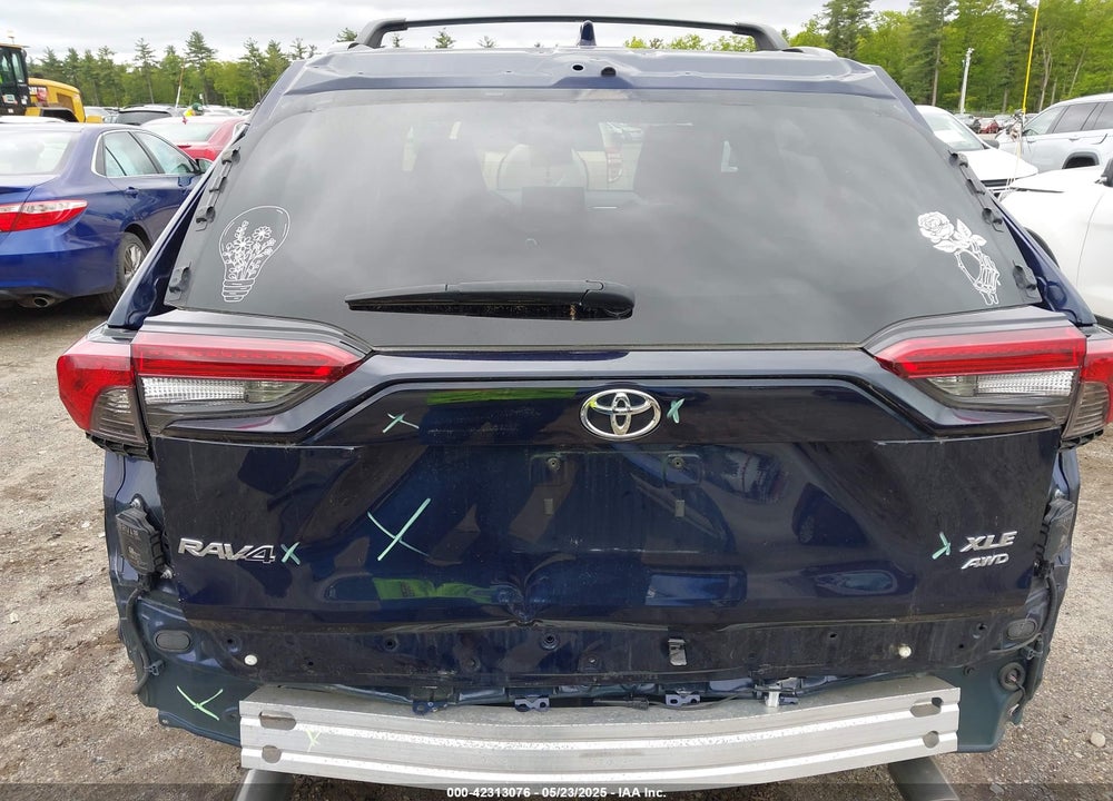 2021 TOYOTA RAV4 VIN: 2T3P1RFV7MW154418