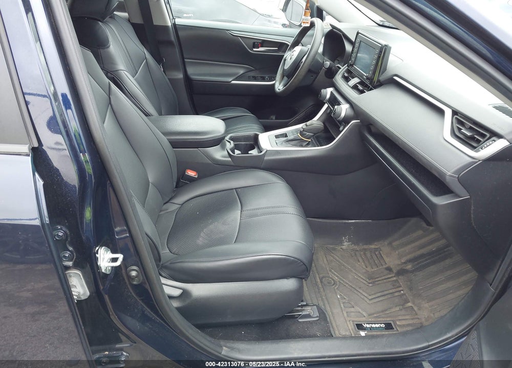2021 TOYOTA RAV4 VIN: 2T3P1RFV7MW154418