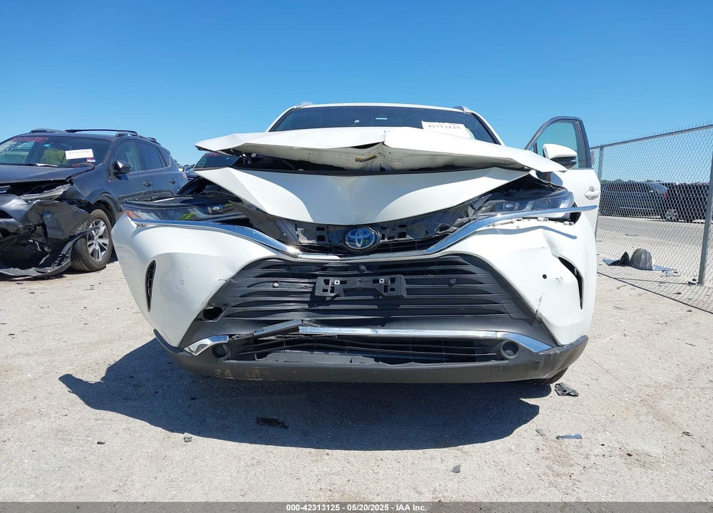 2021 TOYOTA VENZA VIN: JTEAAAAH6MJ037769