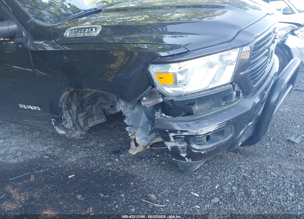 2019 RAM 1500 VIN: 1C6RREFT0KN616290